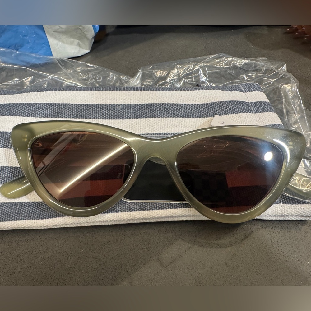 J Crew Bungalow Cateye sunglasses - olive green